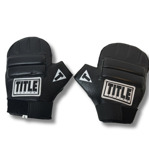Title Boxing Bag Gloves Black Leather Training MMA Pair Large