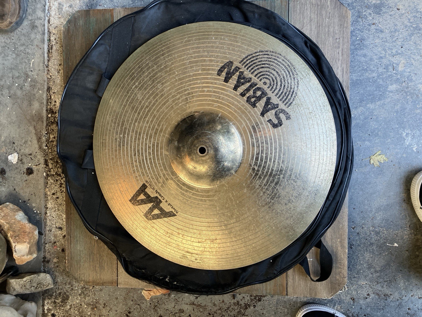 Drums, Set Of 6 Cymbals,Brand Name Sabian, Paiste,Zildjian ,   2 Are High Hats,