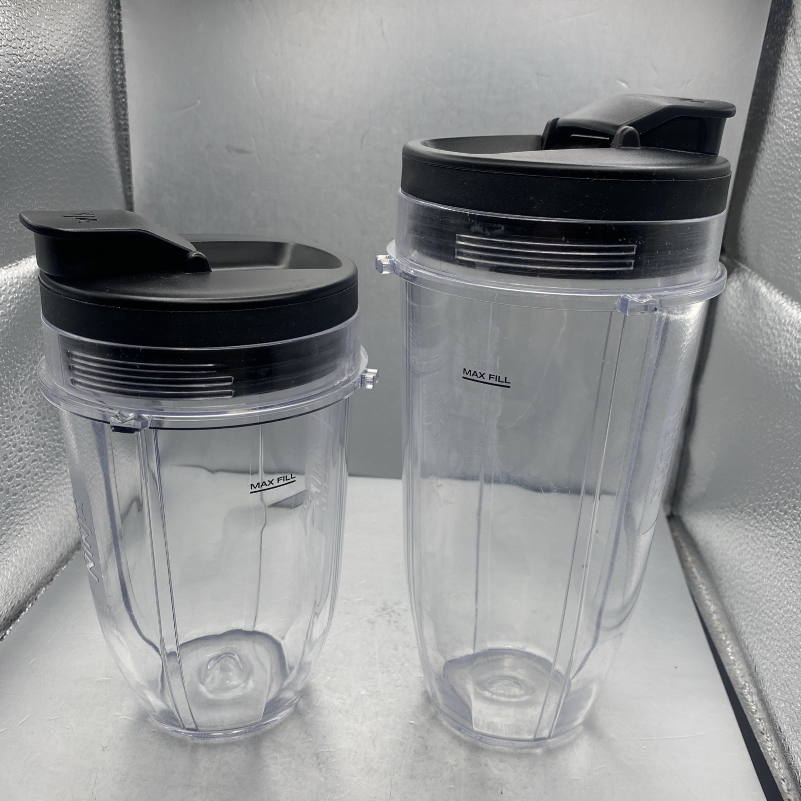 Nutri Ninja 24 oz & 18oz Cups w/ Travel Lids for Nutri Ninja Blender (set Of 2)