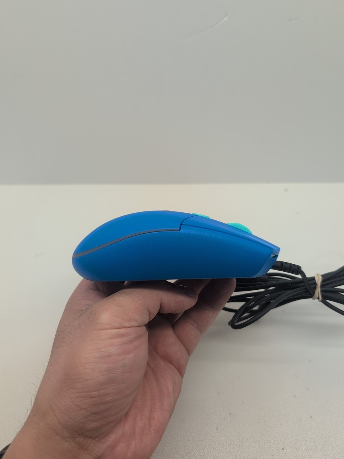 Logitech - G203 RGB LIGHTSYNC Wired Optical Gaming Mouse - 8K DPI Blue