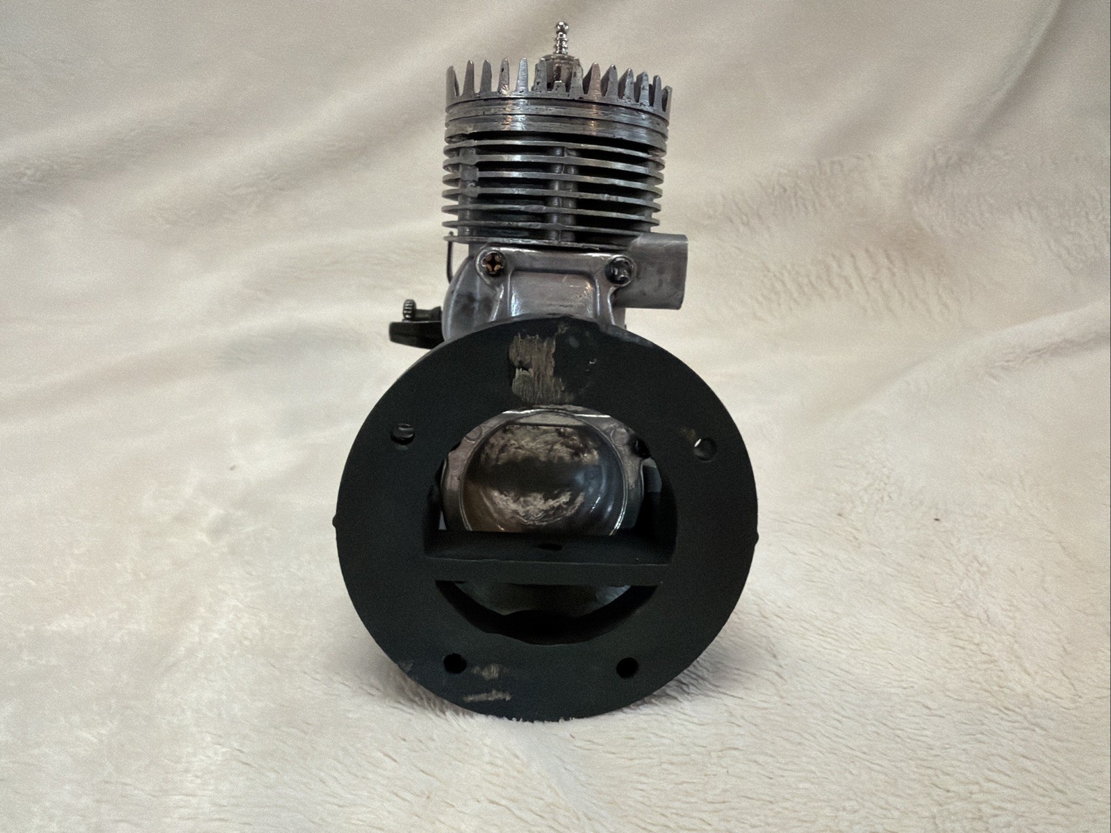 Fox 40 Glow Plug Engine R/C, Boat Set Up, Also Airplane ￼