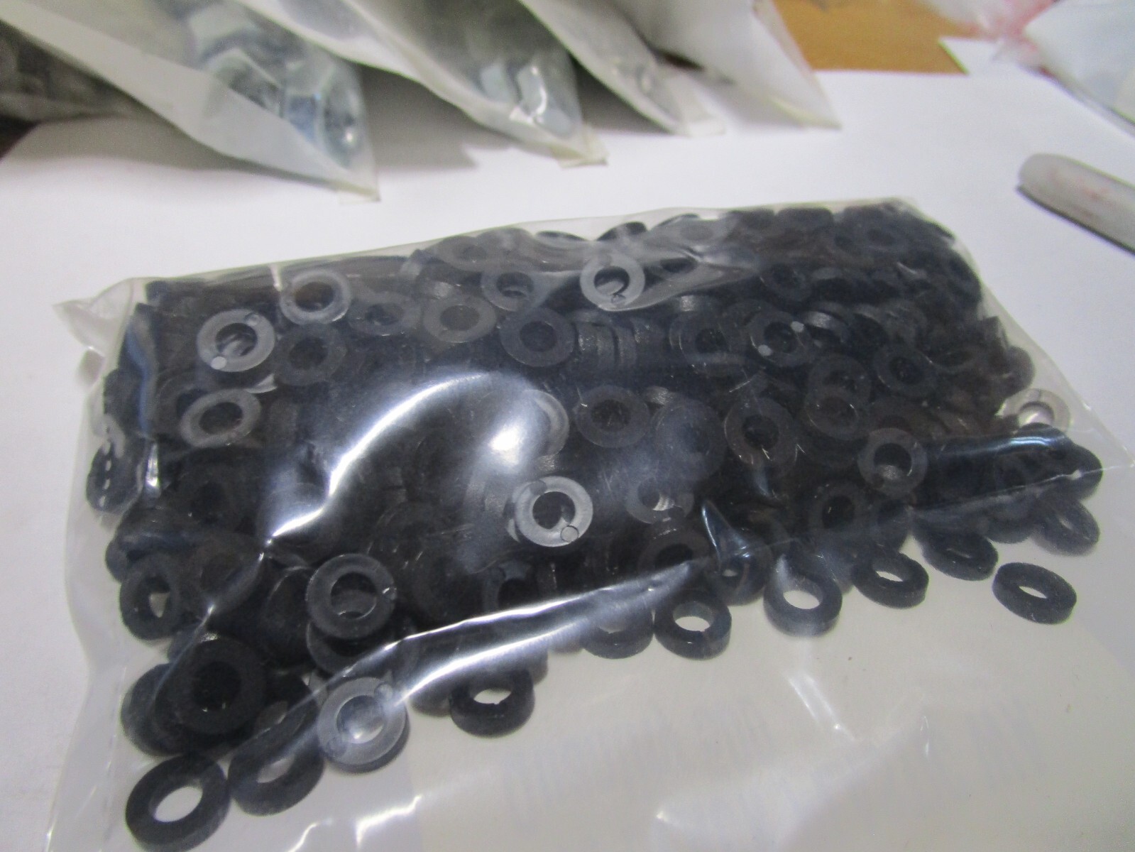 #10 BLACK PLASTIC WASHER QTY 500