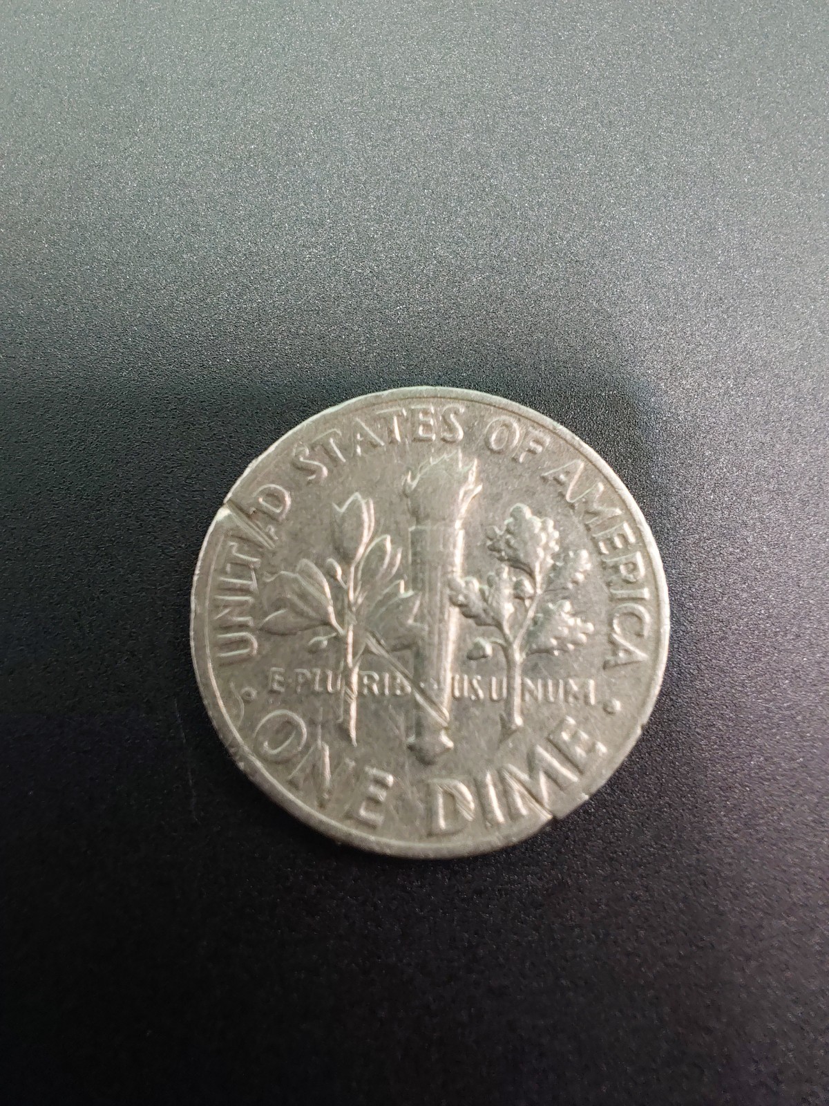 1965 Dime No Mint Mark "WE" missing letters touching on reverse