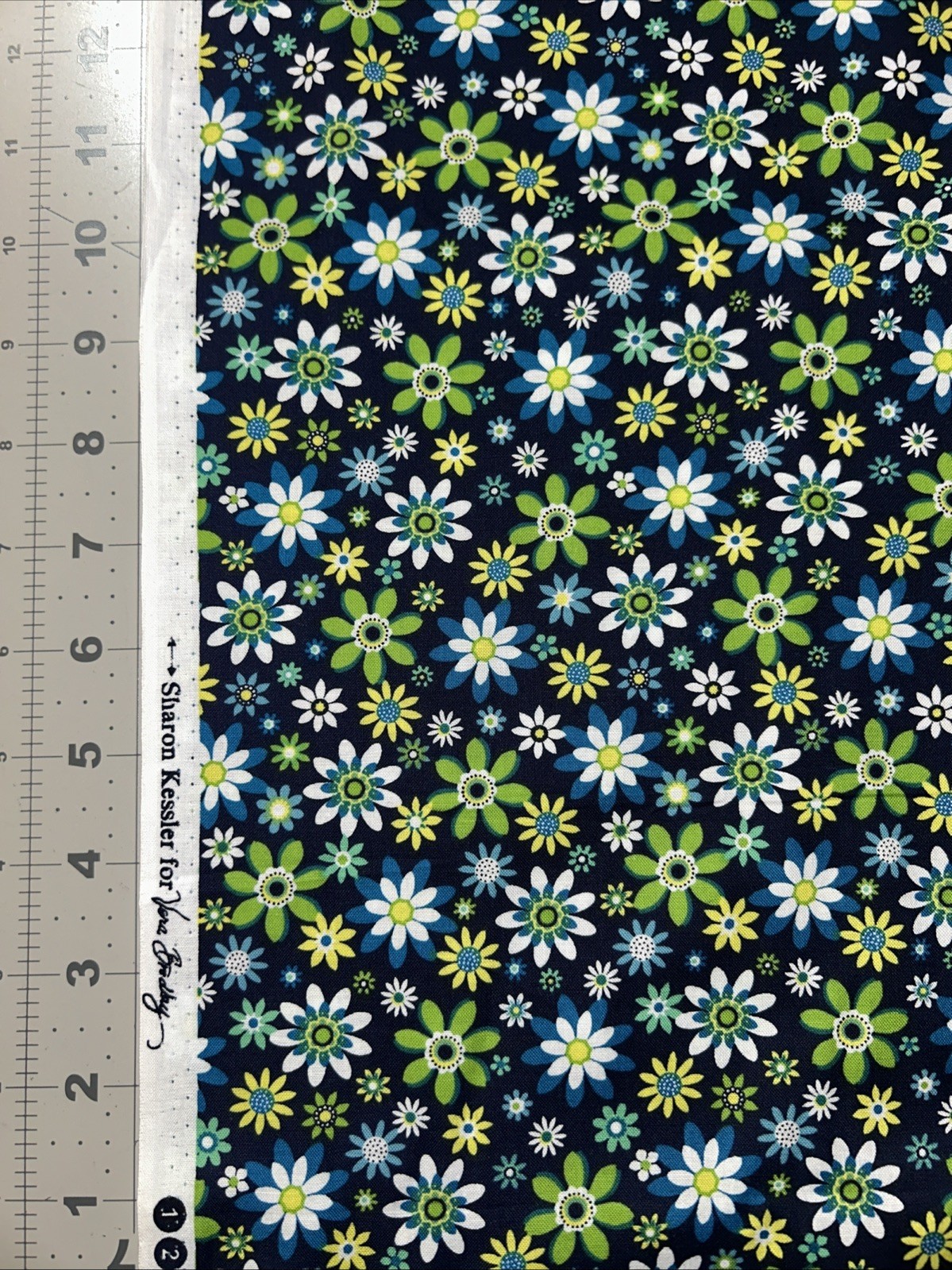 Vera Bradley Daisy Daisy Sharon Kessler 1/2 Yard 58” Wide Cotton Fabric- New