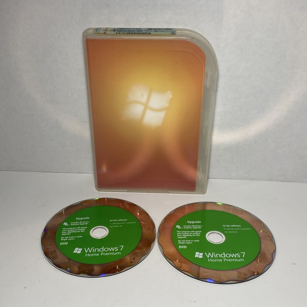 Microsoft Windows 7 Home Premium Upgrade 32 and 64-bit Discs with Product Key