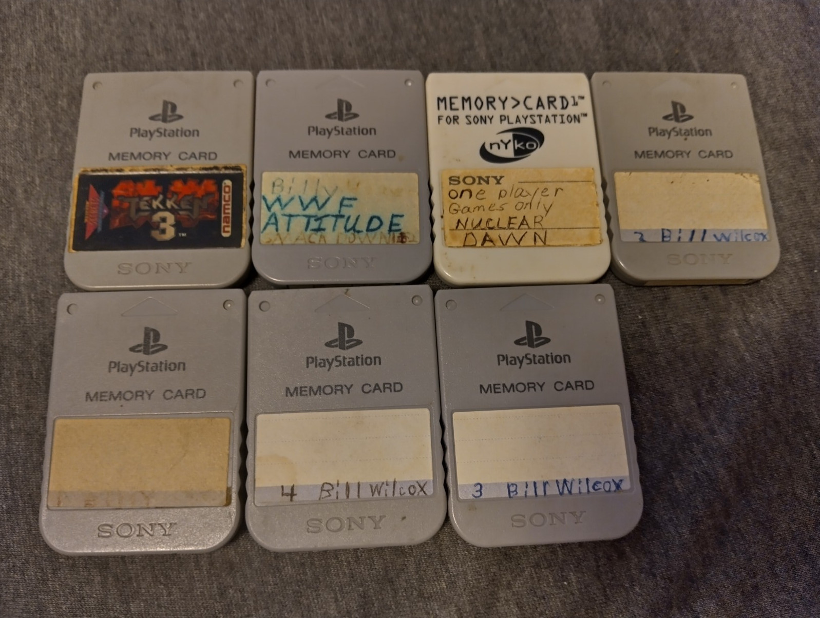 Sony PS1 PlayStation Memory Card Lot of 7 1MB SCPH-1020 Gray/White