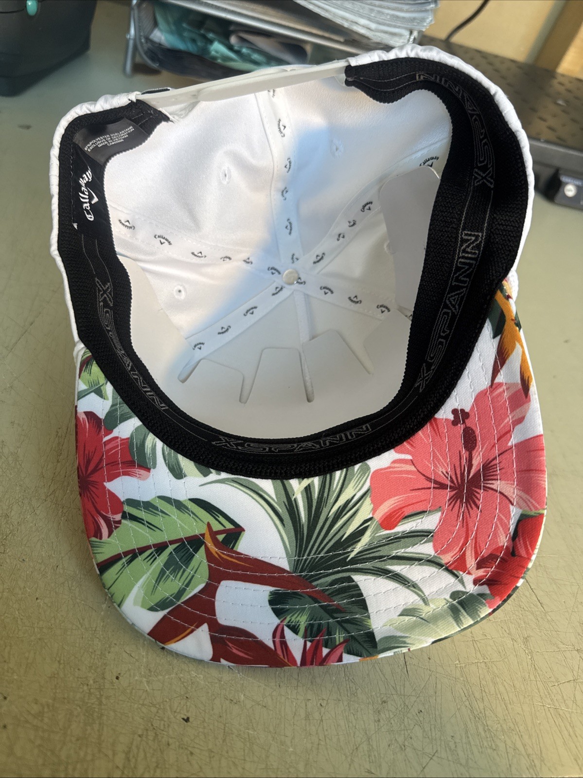 Callaway Bogey Free White Tropical Adjustable Snapback Golf Hat Cap