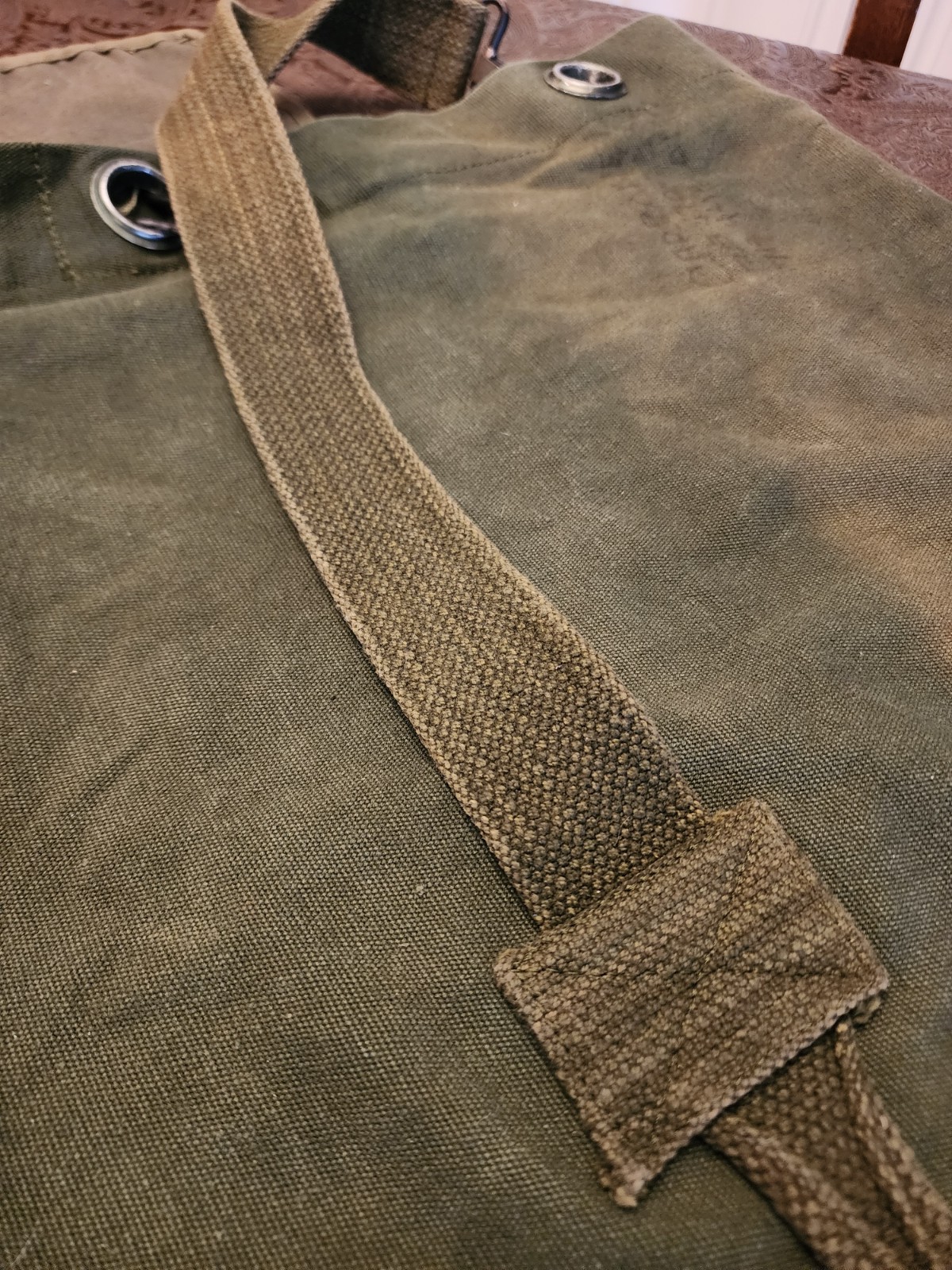 Vintage US Military Duffel Bag. Top Load, Green Canvas, Handle & Strap.