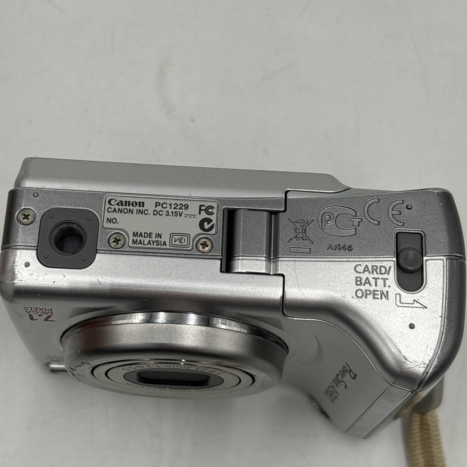 Canon Digital Camera PowerShot A560 7.1MP 2gb SD Card Strap Clean Tested Working
