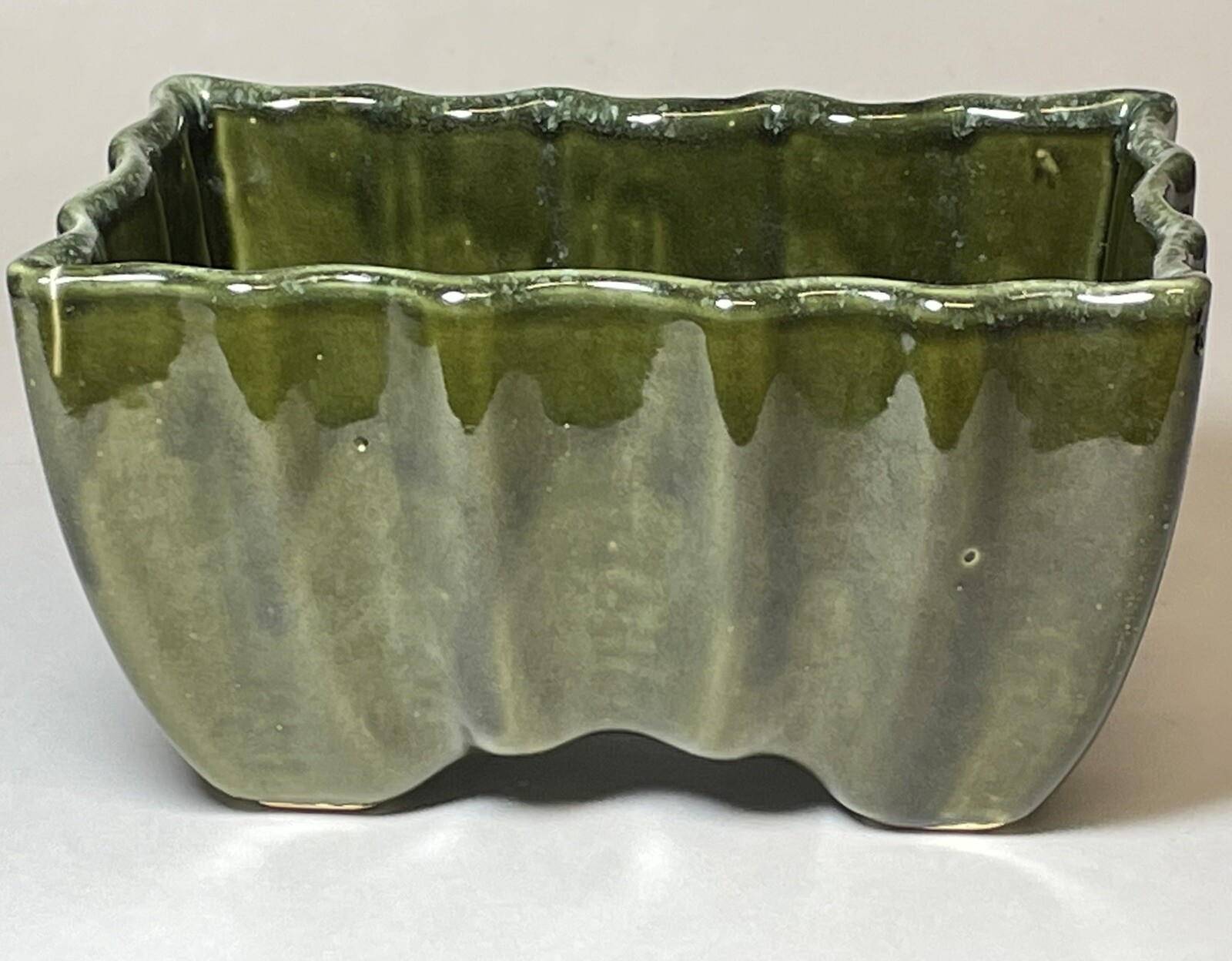 Wavy Ceramic Olive Green Planter 6.5”