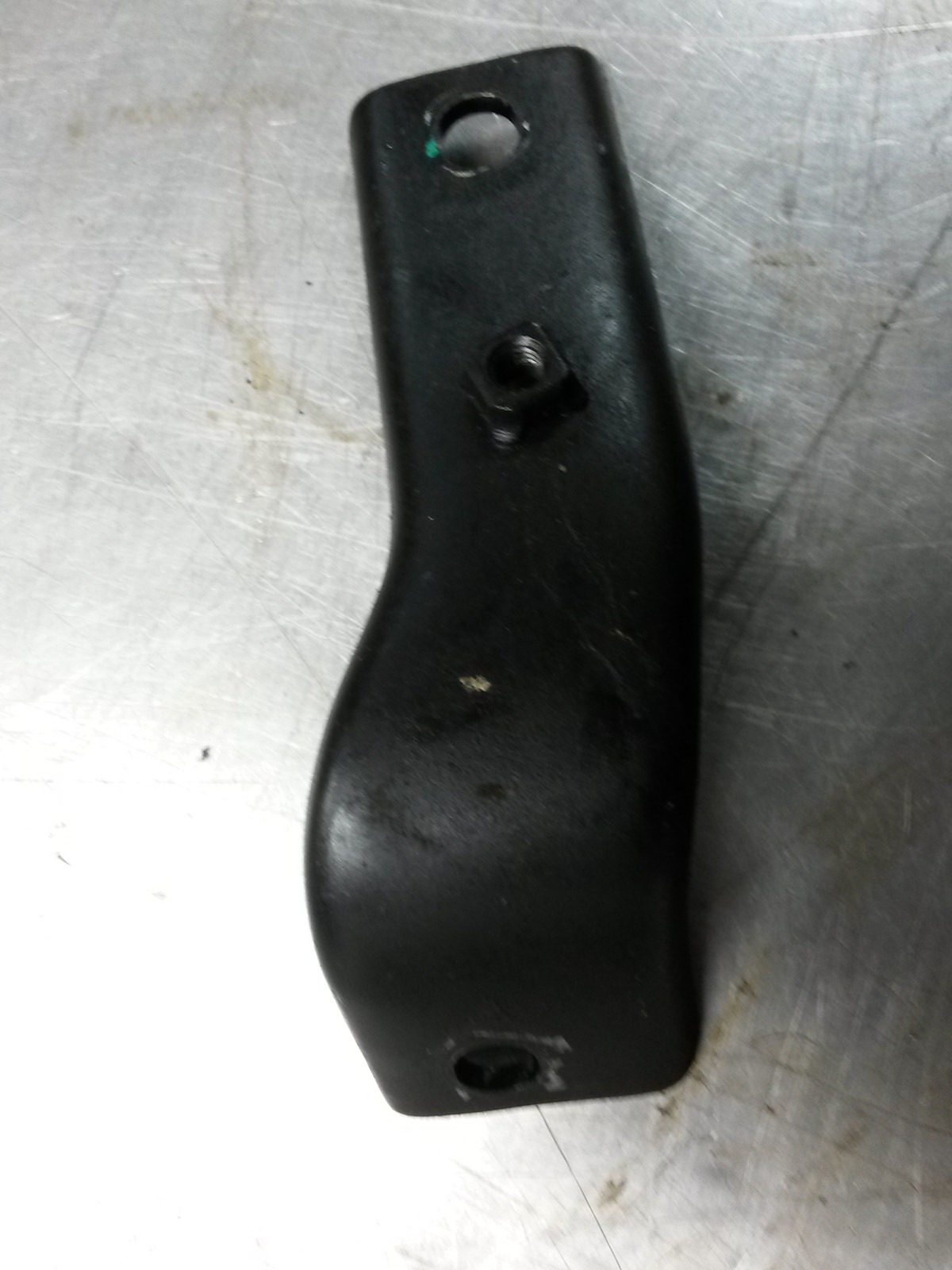 Intake Manifold Support Bracket For 16-18 Hyundai Tucson  2.0
