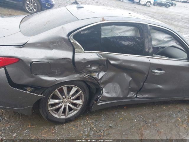 Q50 2016 Glove Box 5012354