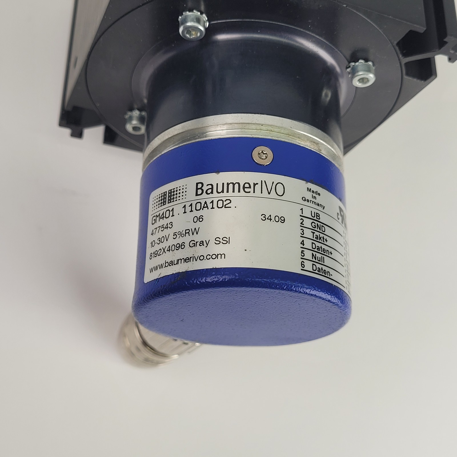 Baumer GM401.110A102 Encoder/Resolver W/WDS-3000-P96-SR-SSI Draw-Wire Sensor