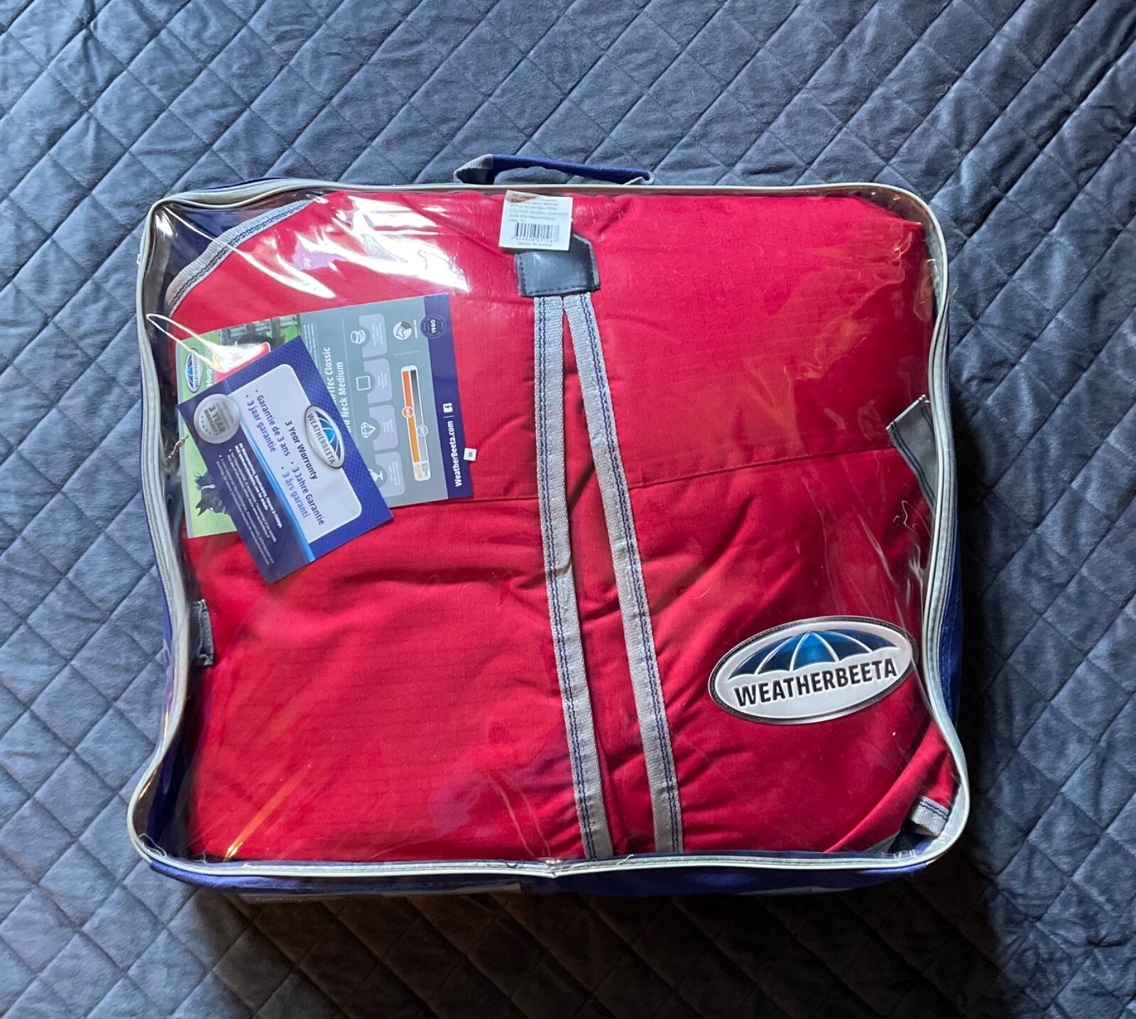 72” (6’) Weatherbeeta Turnout Confitec Classic Standard Neck Medium Blanket Red