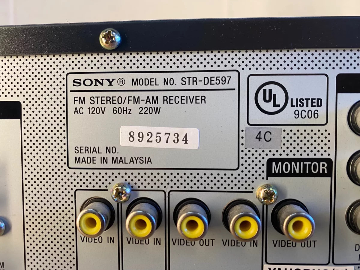 Sony STR-DE597 Receiver - Powers On, No Remote, Sold As-Is