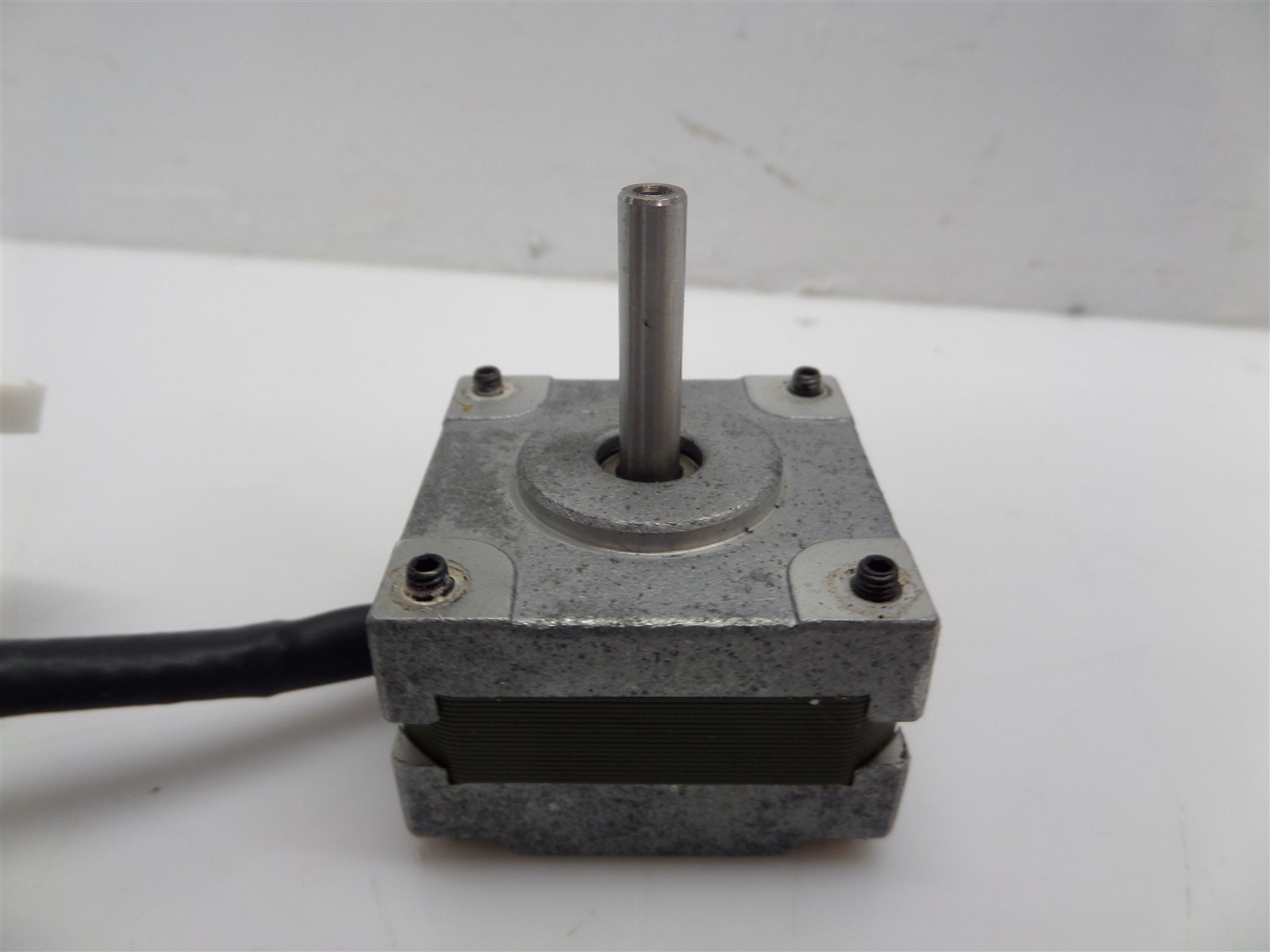 Kollmorgen SM39Y2-U601 Stepper Motor 5.2V