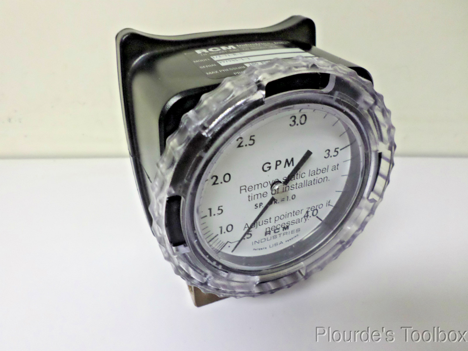 New RCM Gallon Flow Meter, 180 PSIG, 0.5 to 4 GPM, 1/2" NPT, 1/2-71-R-4