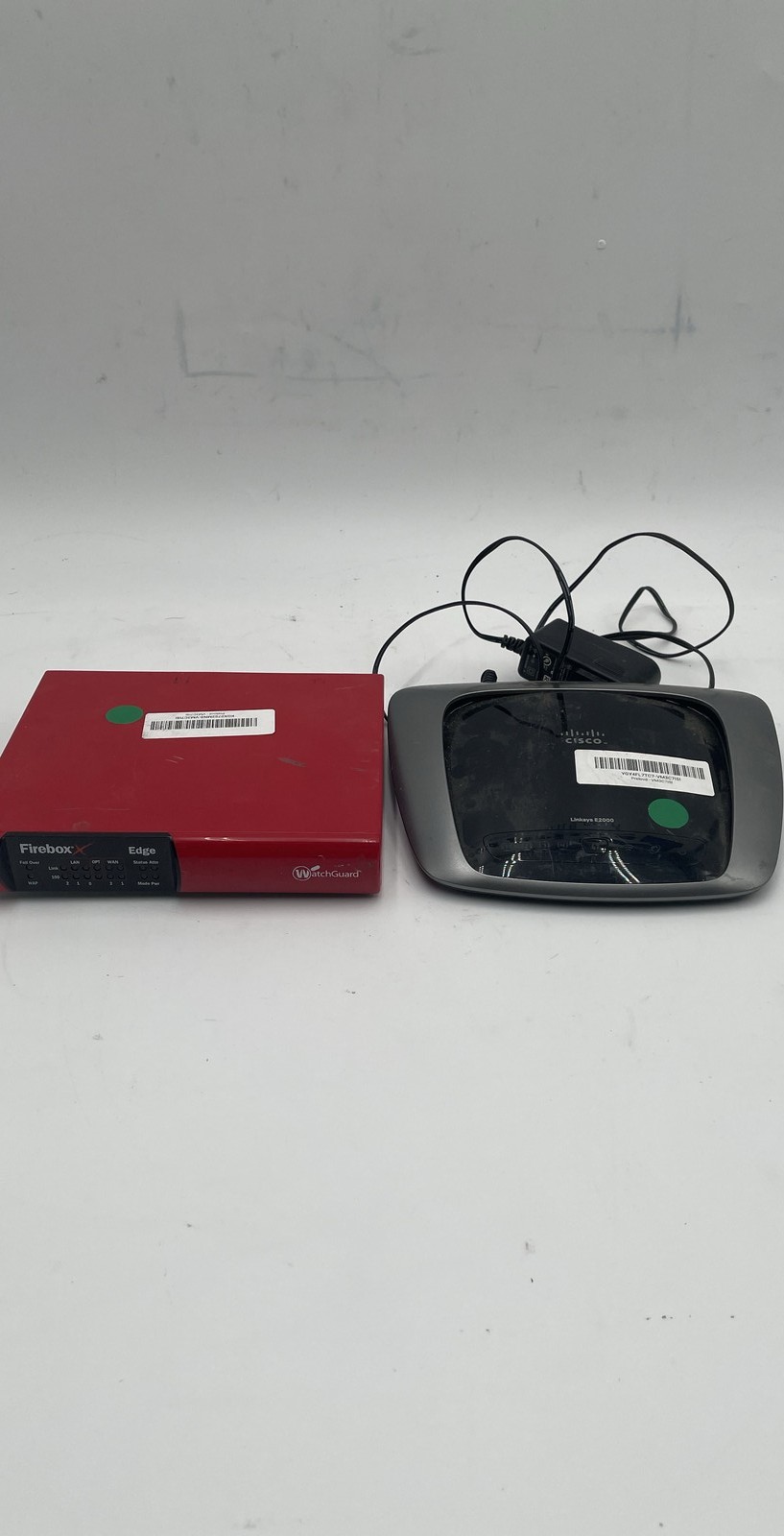 WatchGuard XP2E6 Firebox X10e Edge VPN Firewall Red Lot of 2