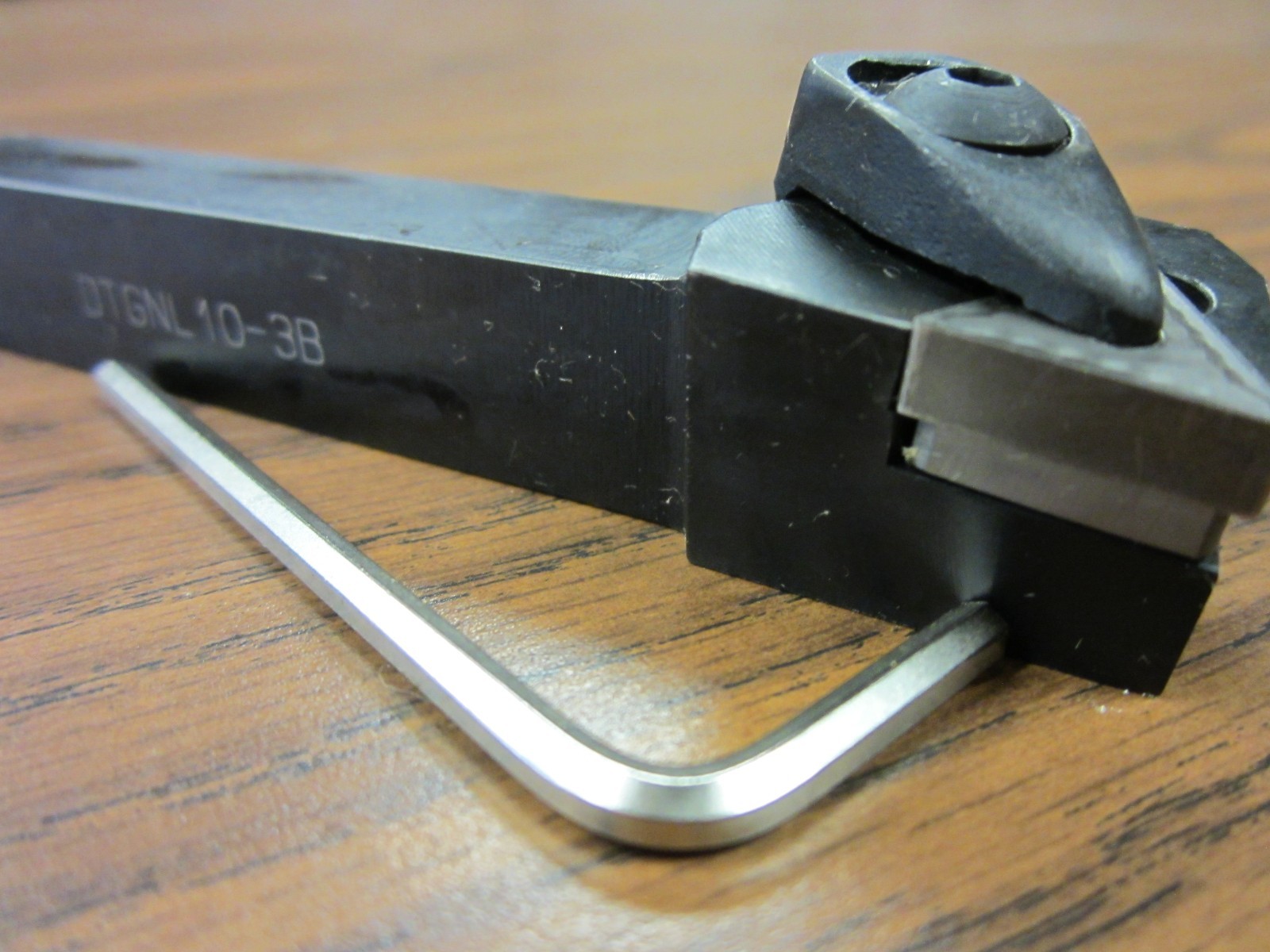 5/8" Index Turning Tool, DTGNL-10-3B w. TNMG Insert, part#: 2341-6010-new