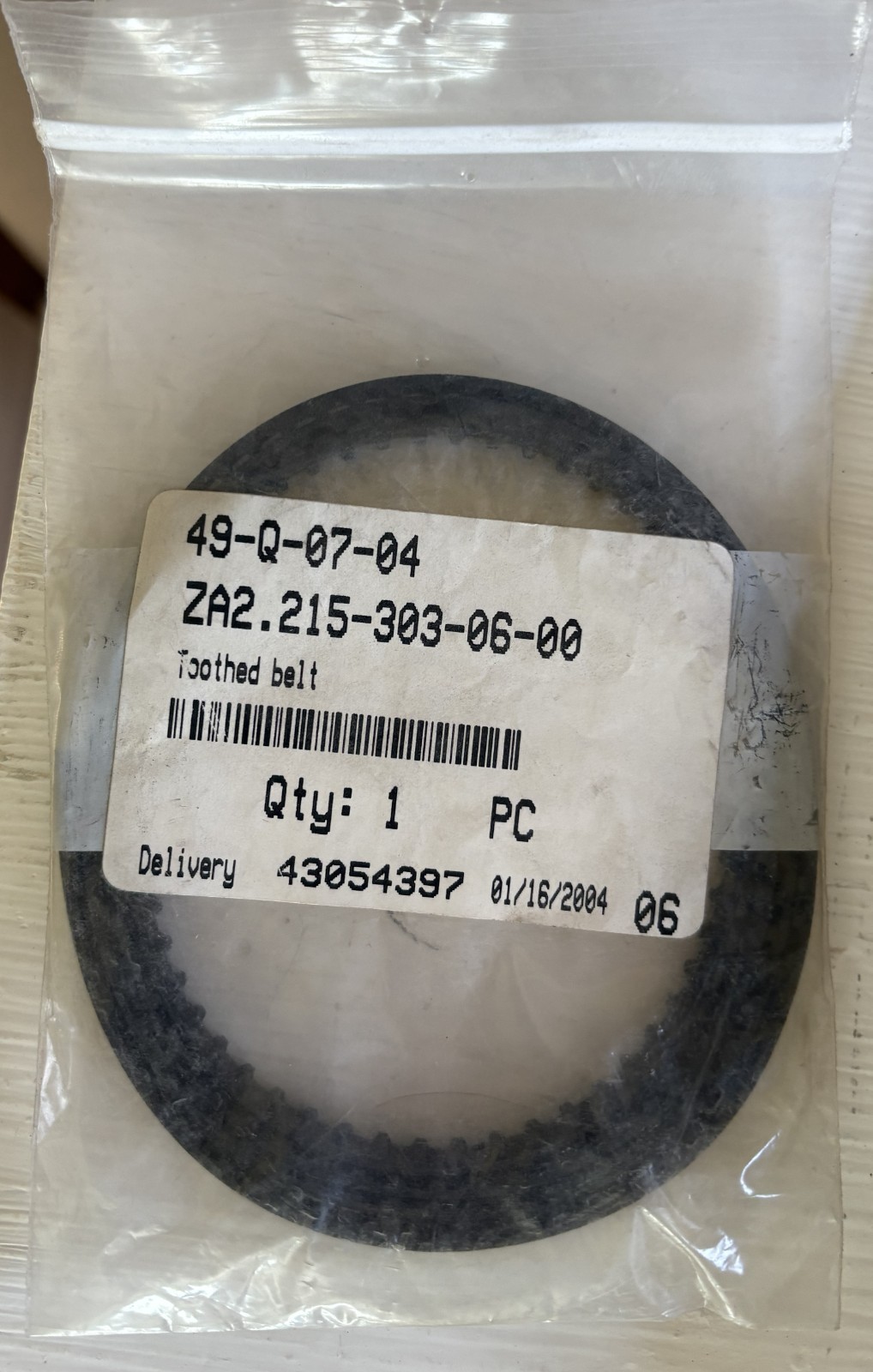 NOS - Heidelberg Toothed Belt - ZA2.215-303-06-00 - Lot of 4 - STAHL - Free Ship