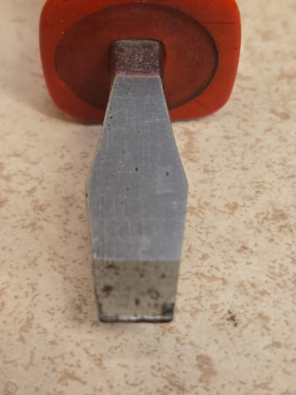 Mac Tools PN2SA Hard Red Handle Flat-Slotted Tip Stubby Short Screwdriver