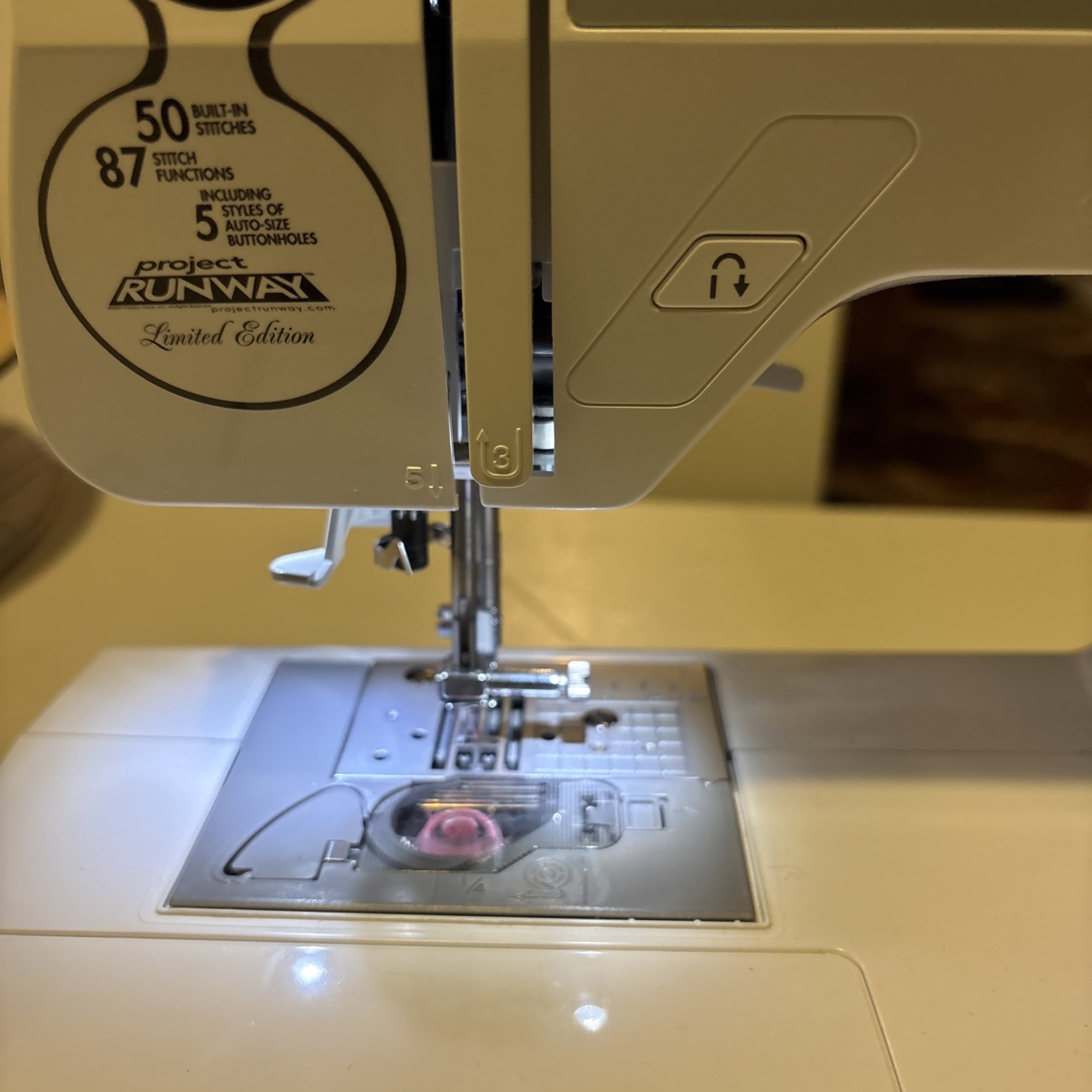 Brother Project Runway LE CE-5000PRW Computerized Sewing Machine
