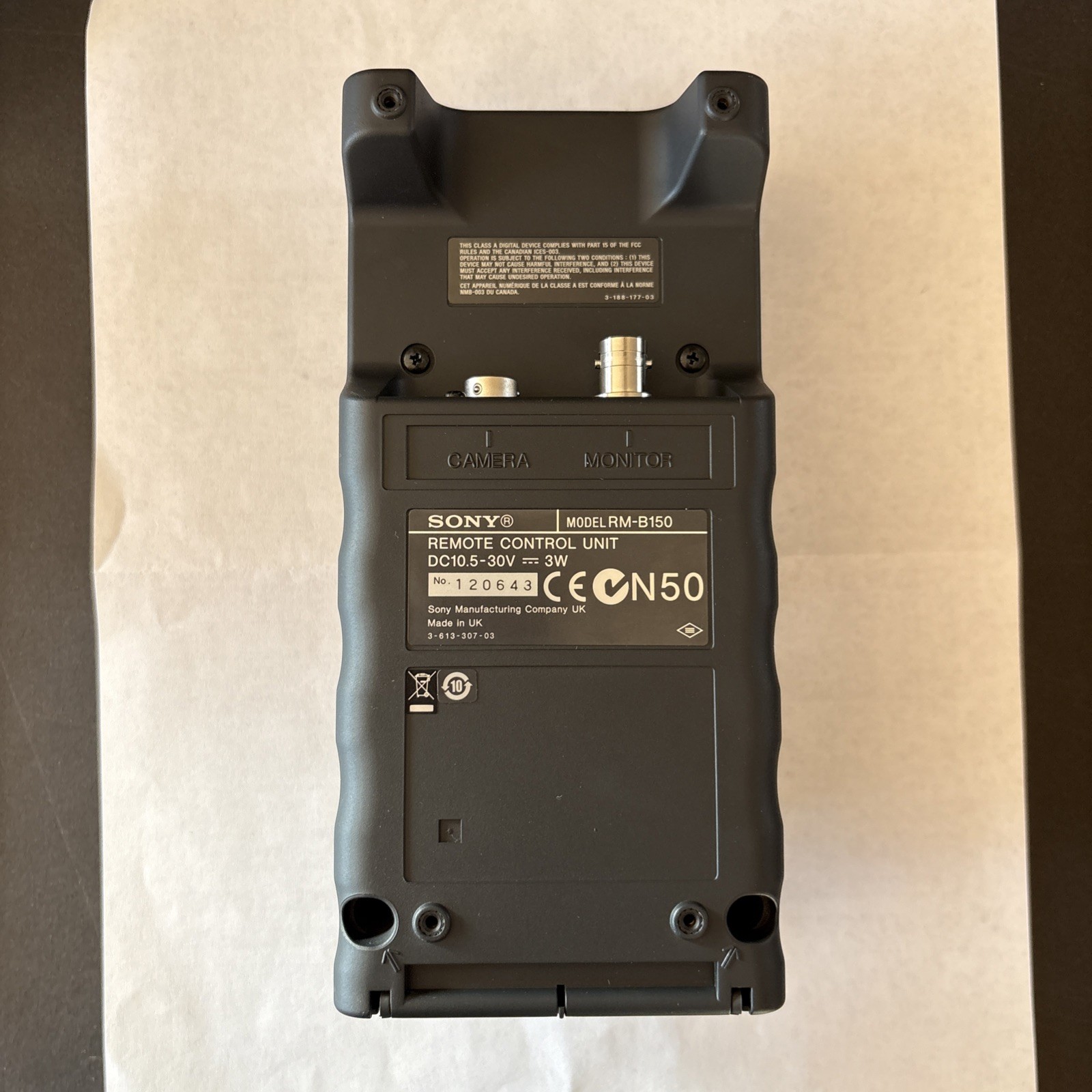SONY Remote Control Unit RM-B150 RMB150 Used