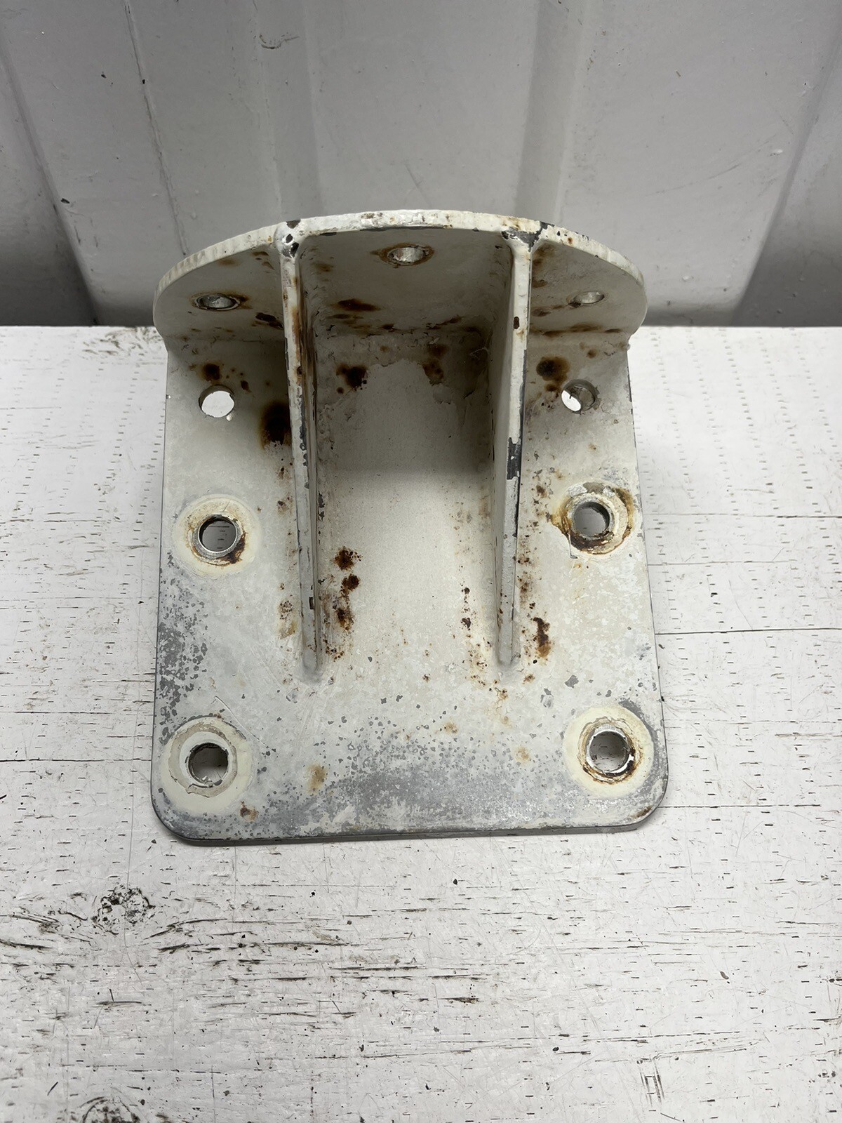 Stainless Sailboat Winch Base Bracket On 80 Degree Angle 7” Round