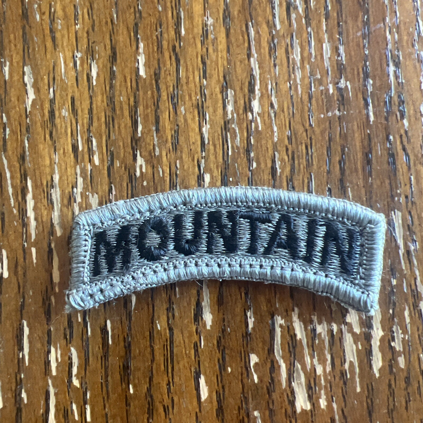 U.S.ARMY MOUNTAIN tab ACU Hook & Loop patch