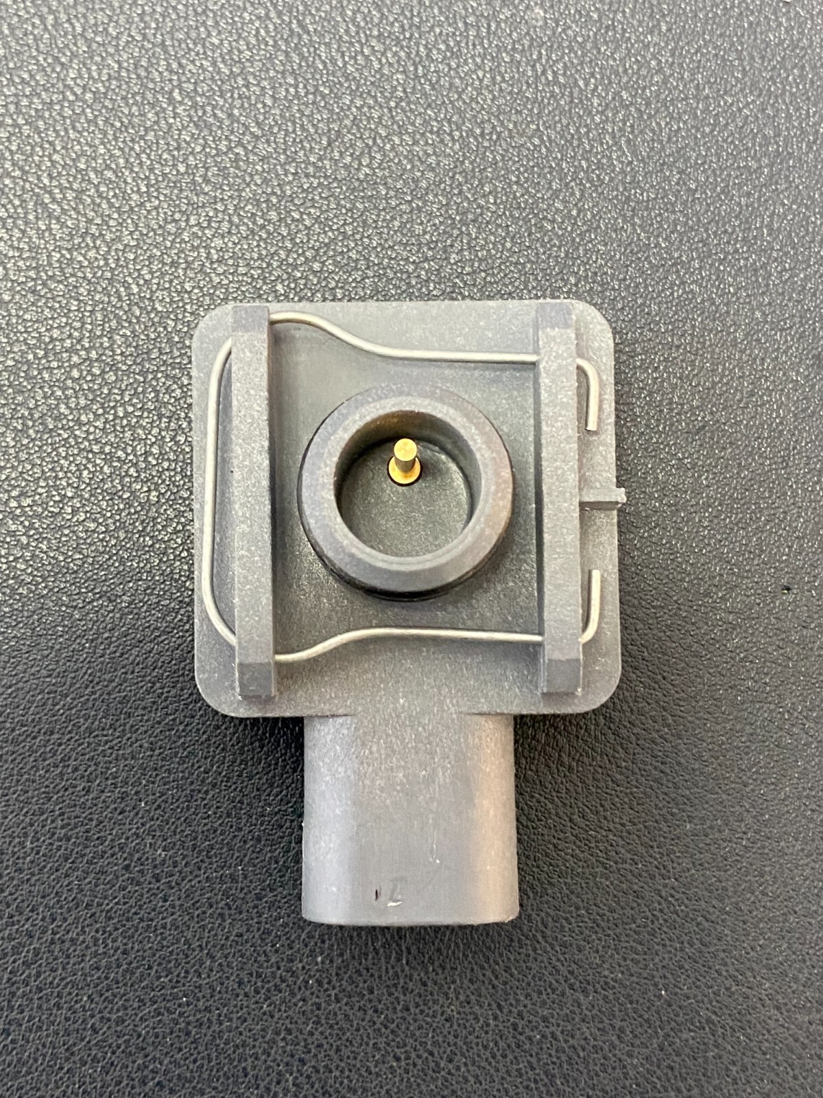 Standard Motor Products FLS24 NEW Coolant Level Sensor