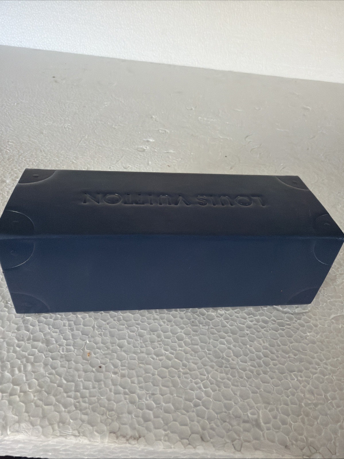LOUIS VUITTON Navy Empty Box Sunglasses / Glasses