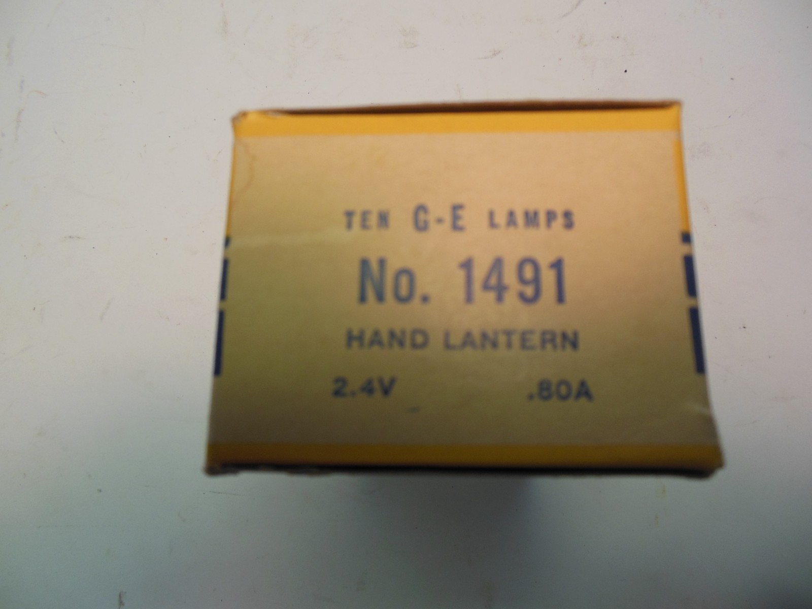 2.4 Volt Dbl. Filament Flashlight/Lantern Bulbs