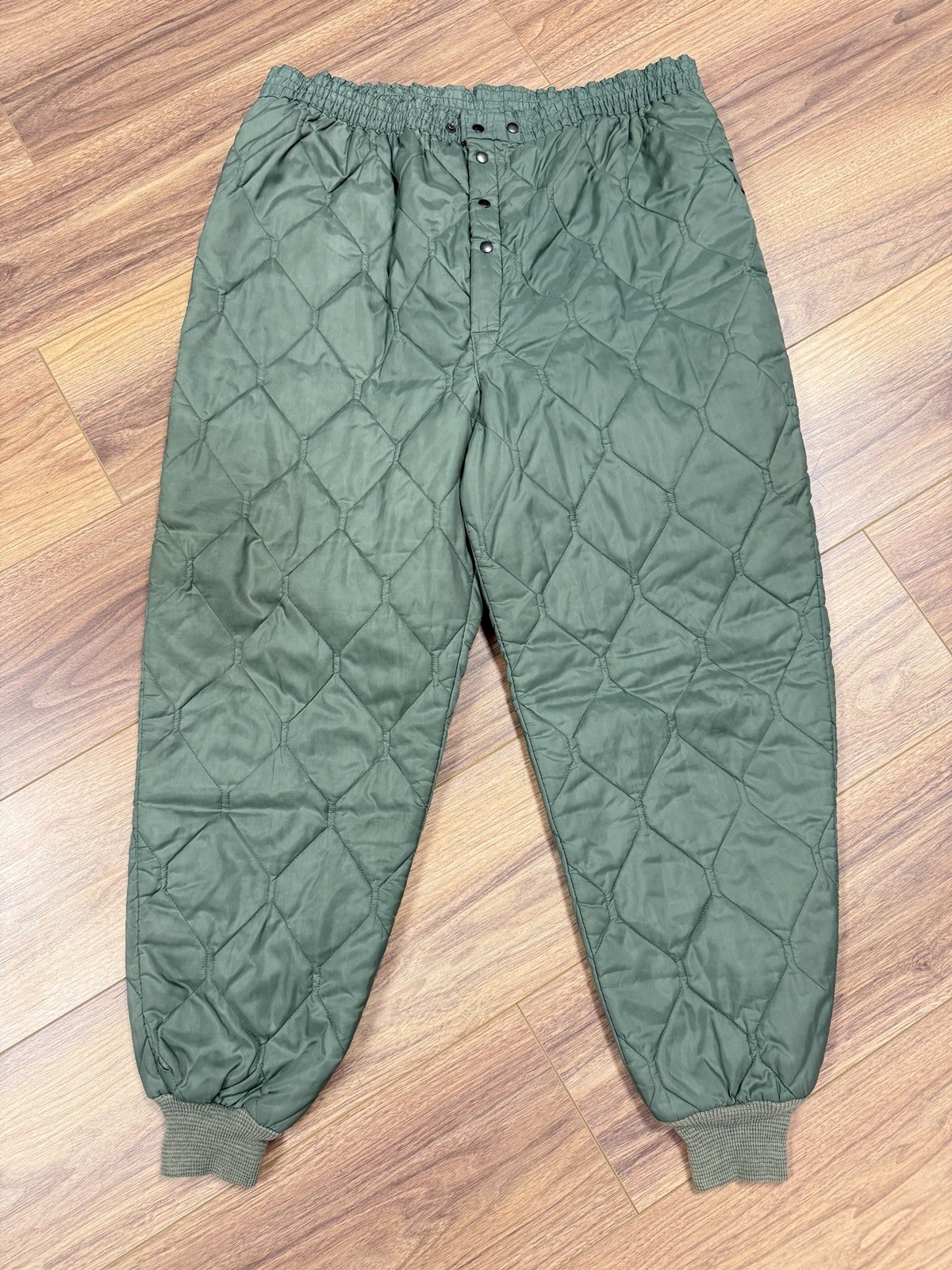 Vtg 70s US Air Force CWU 9/P Quilted Liner Pants Mens L Sage Green USAF
