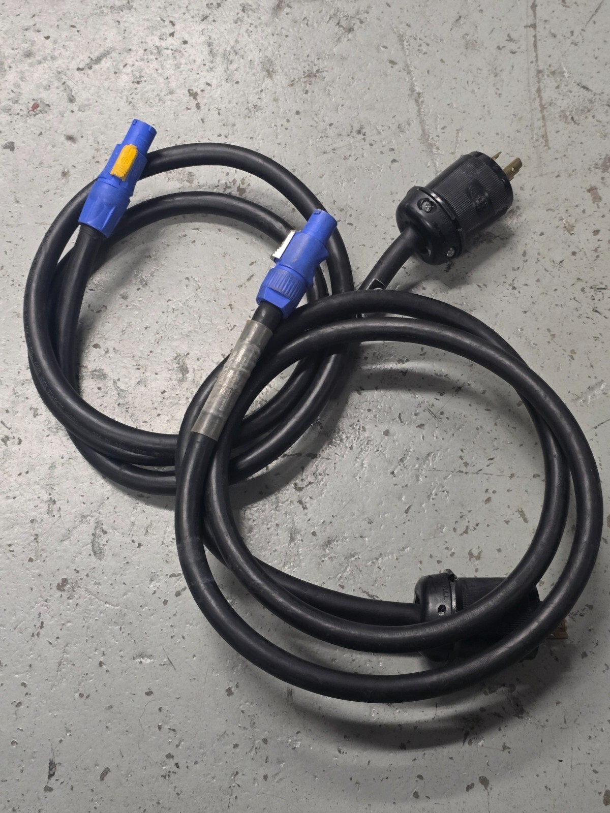 6' 12/3 Male L6-20 Twist To Blue Neutrik Powercon SOOW Power Cable