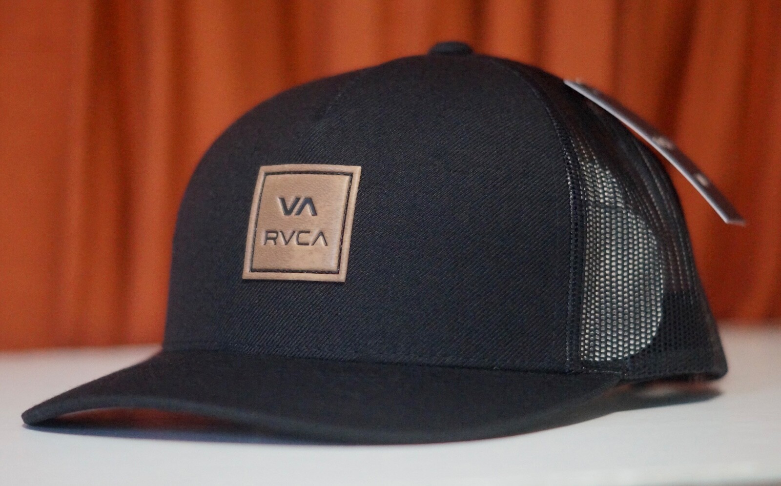 New Rvca Patch Black Curved Mesh Trucker MID FIT Mens Snapback Hat RHTRVC-7