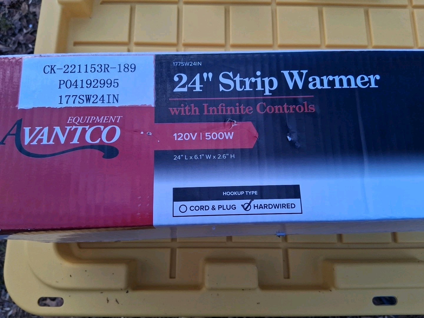 Avantco 177SW24IN Strip Warmer