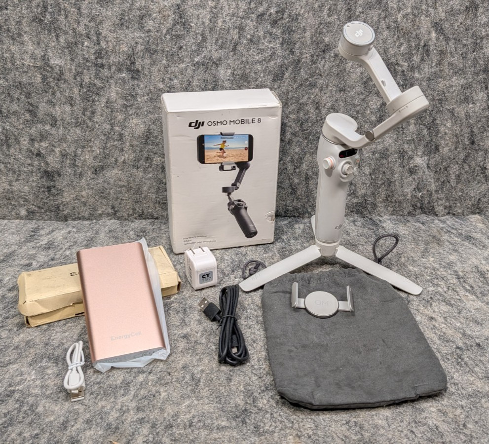 DJI Osmo Mobile 8 Gimbal Bundle 🔥Works Great🔥