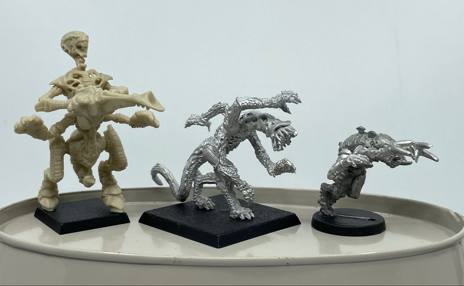 SATYR ART STUDIO 28-30mm scale FAN SCULPTED SPACE SLUG / LEECH ALIEN CREATURE