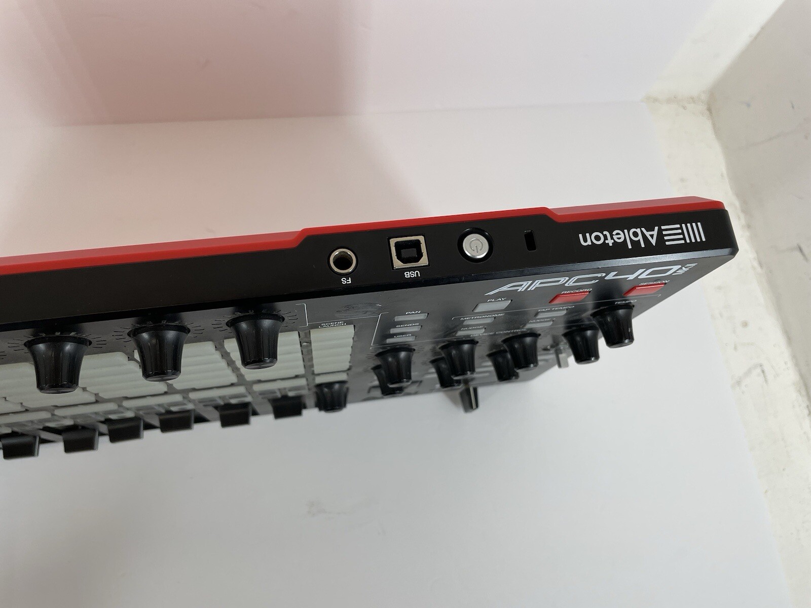 Akai APC40 MKII USB MIDI Controller With Cord. Missing 1 Knob Powers On Works