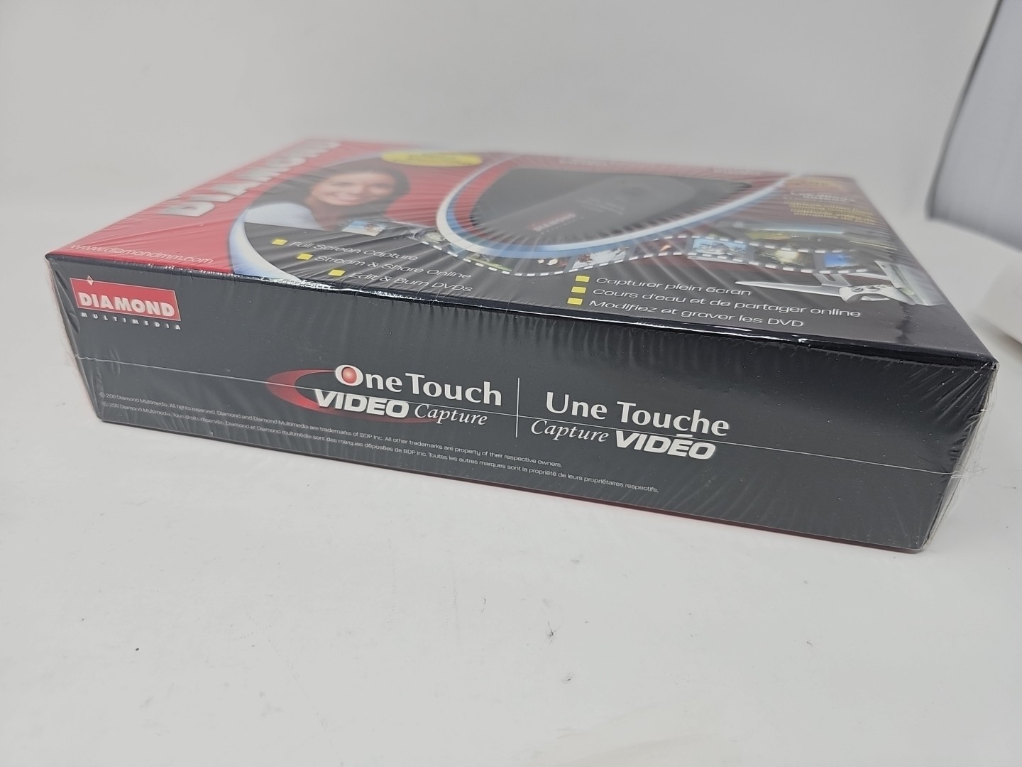 Diamond Multimedia VC500 USB 2.0 One Touch Video Capture Device