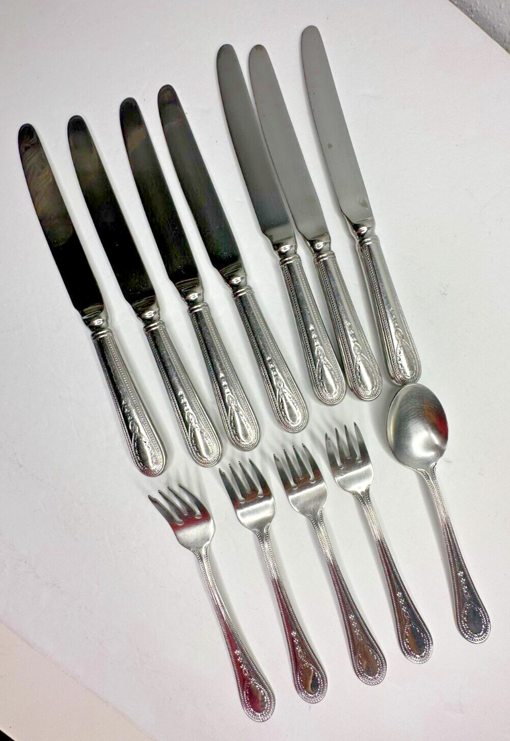 Wallace CONTINENTAL BATEMAN 18/10 Stainless Flatware 12 pc set Fork Spoon Knife