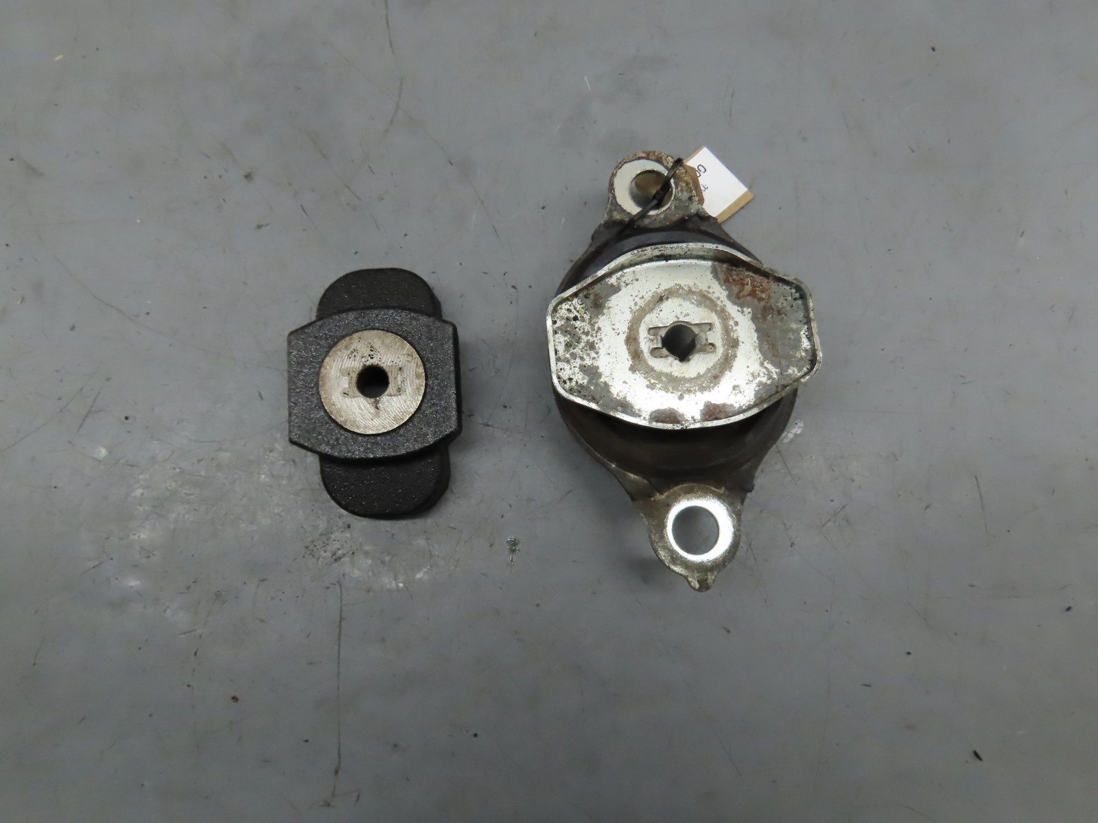 2020 Fiat 500 1.0 Petrol Hybrid Manual Gearbox Mount - 52159028