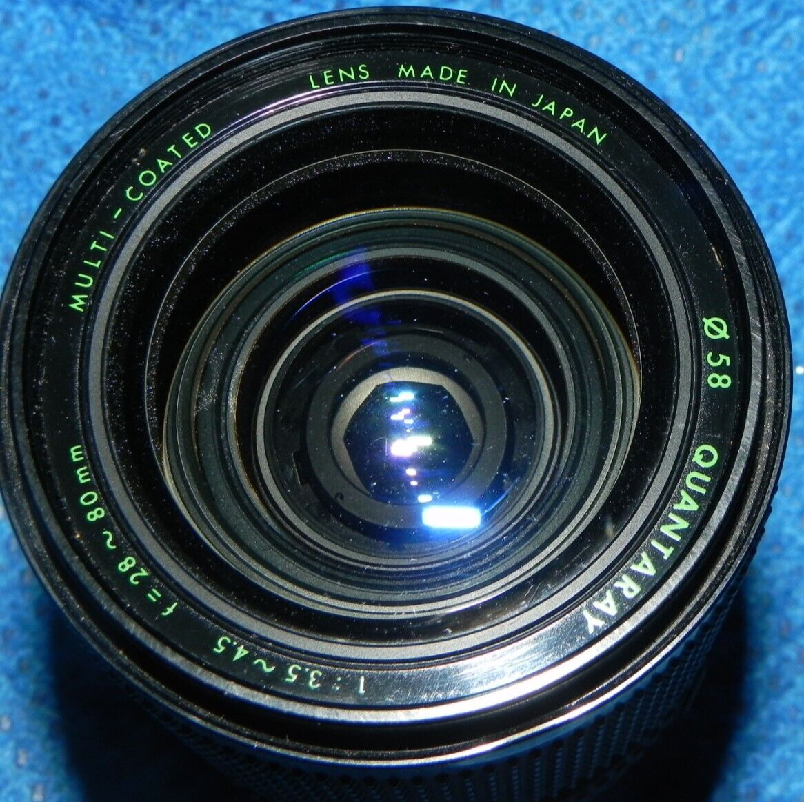 QUANTARAY ZOOM 28-80mm LENS - MOVES AND ADJUSTS VERY EASY / VERY SMOOTH