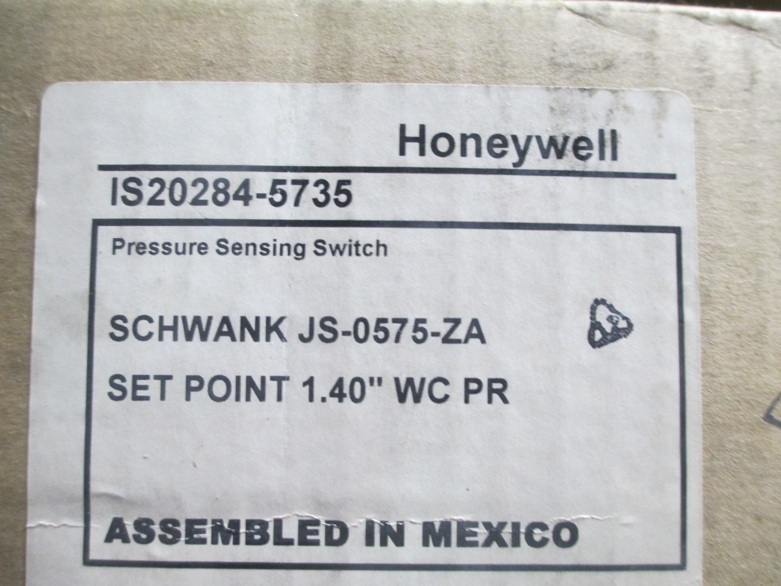 Schwank JS-0575-ZA Pressure Switch NEW! Honeywell IS20284-5735