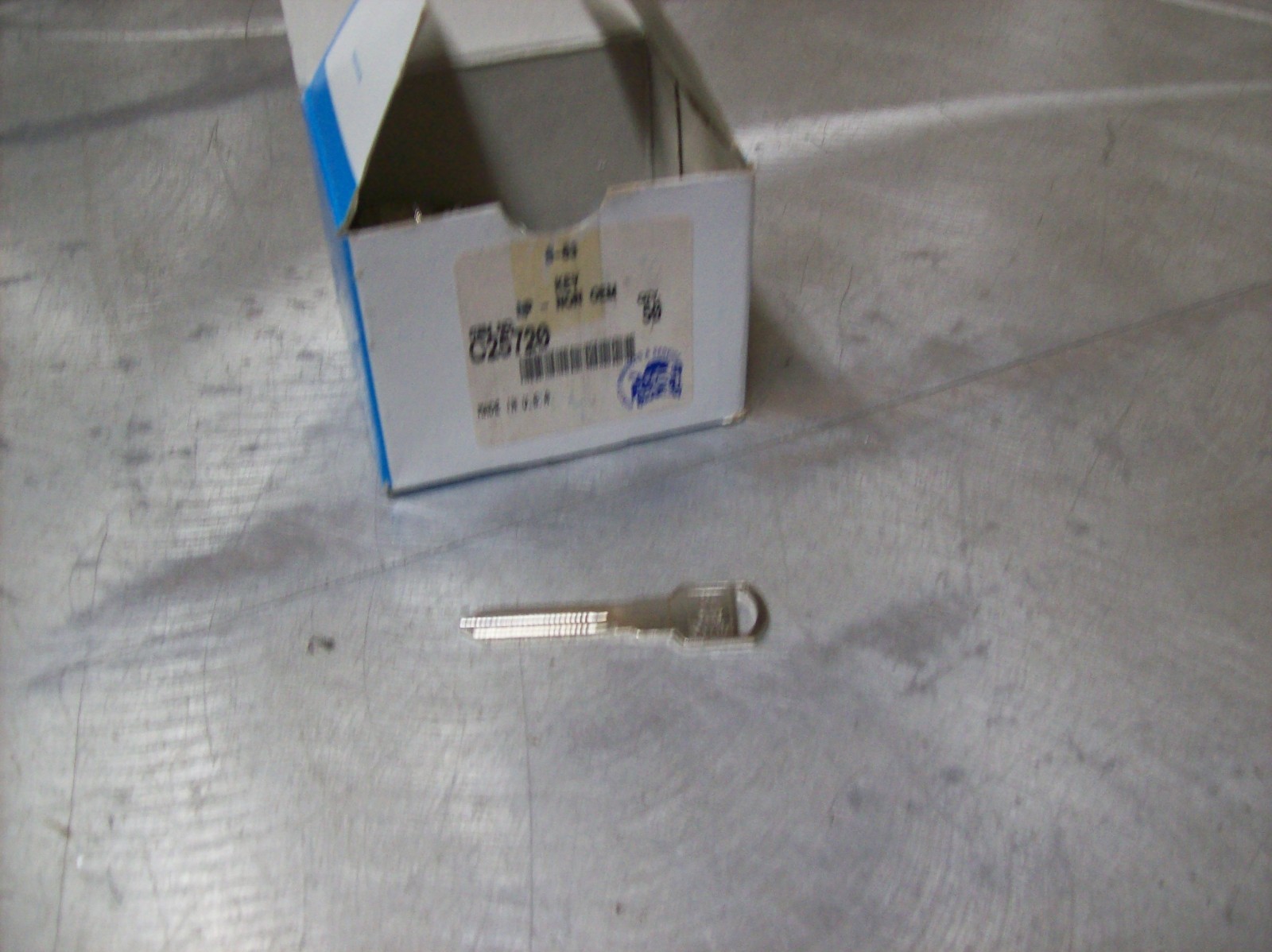 F17) Barnes Key Blank B-83 / C25720 / Box of 50