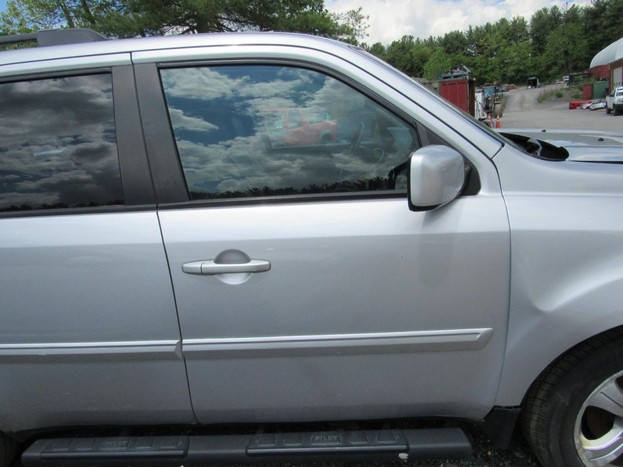 PILOT 2015 Glove Box 1047499