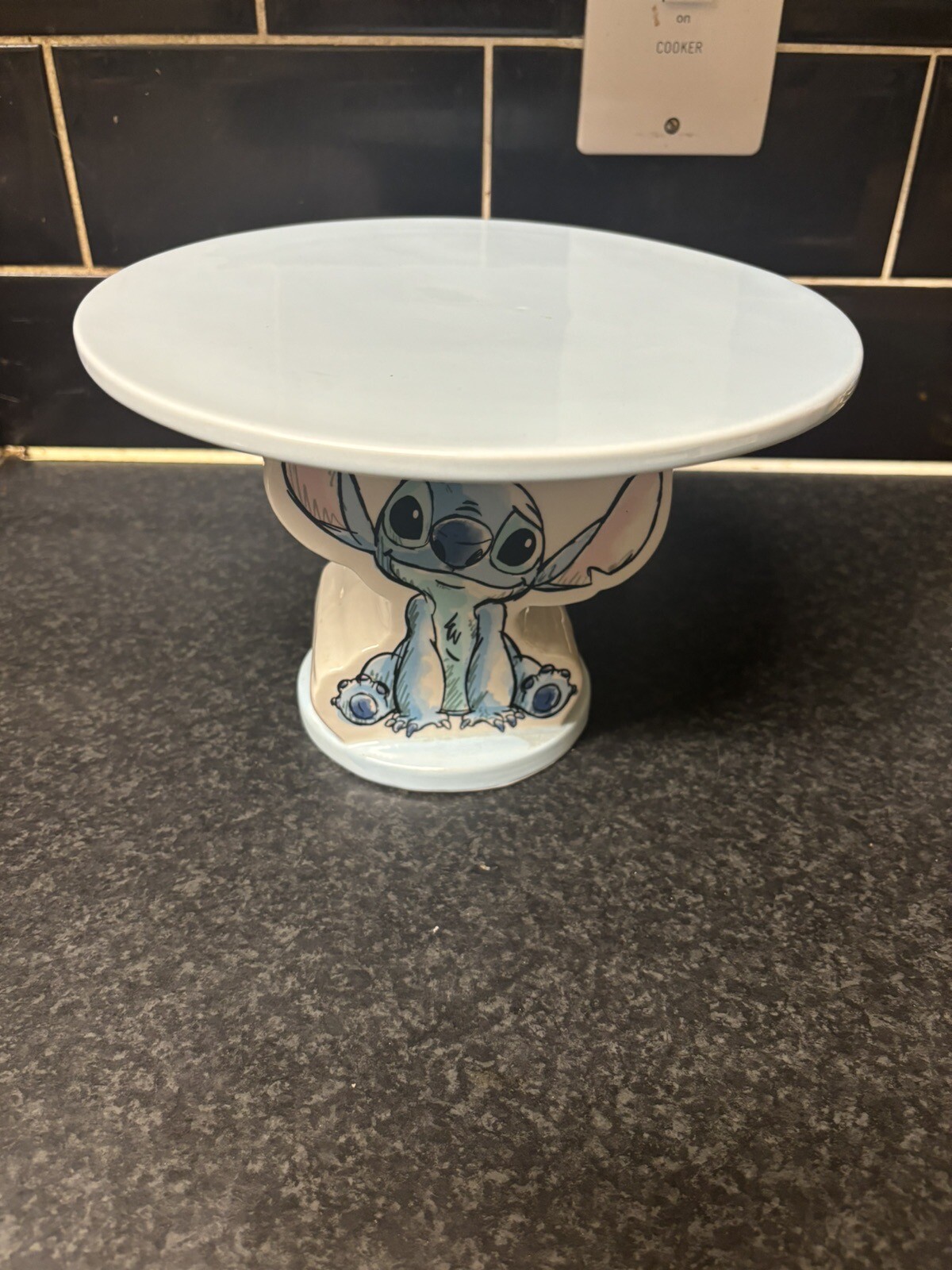 New - DISNEY -Lilo and Stitch - Cake Stand - Cupcake