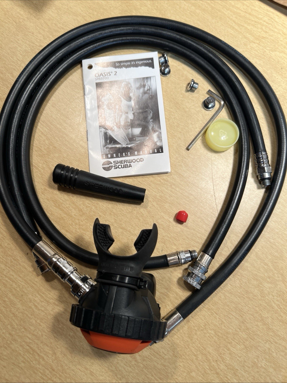 Sherwood Scuba Regulator Oasis 2 SRB3700? & Owners Manual SELLING AS PARTS