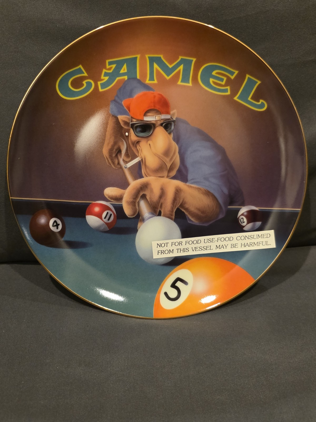 Camel Joe Collectible Pool Player Plate Limited Edition New in Box MINT VINTAGE