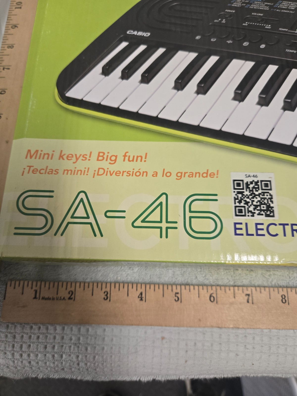 casio mini keys SA-46 electronic keyboard, battery operated